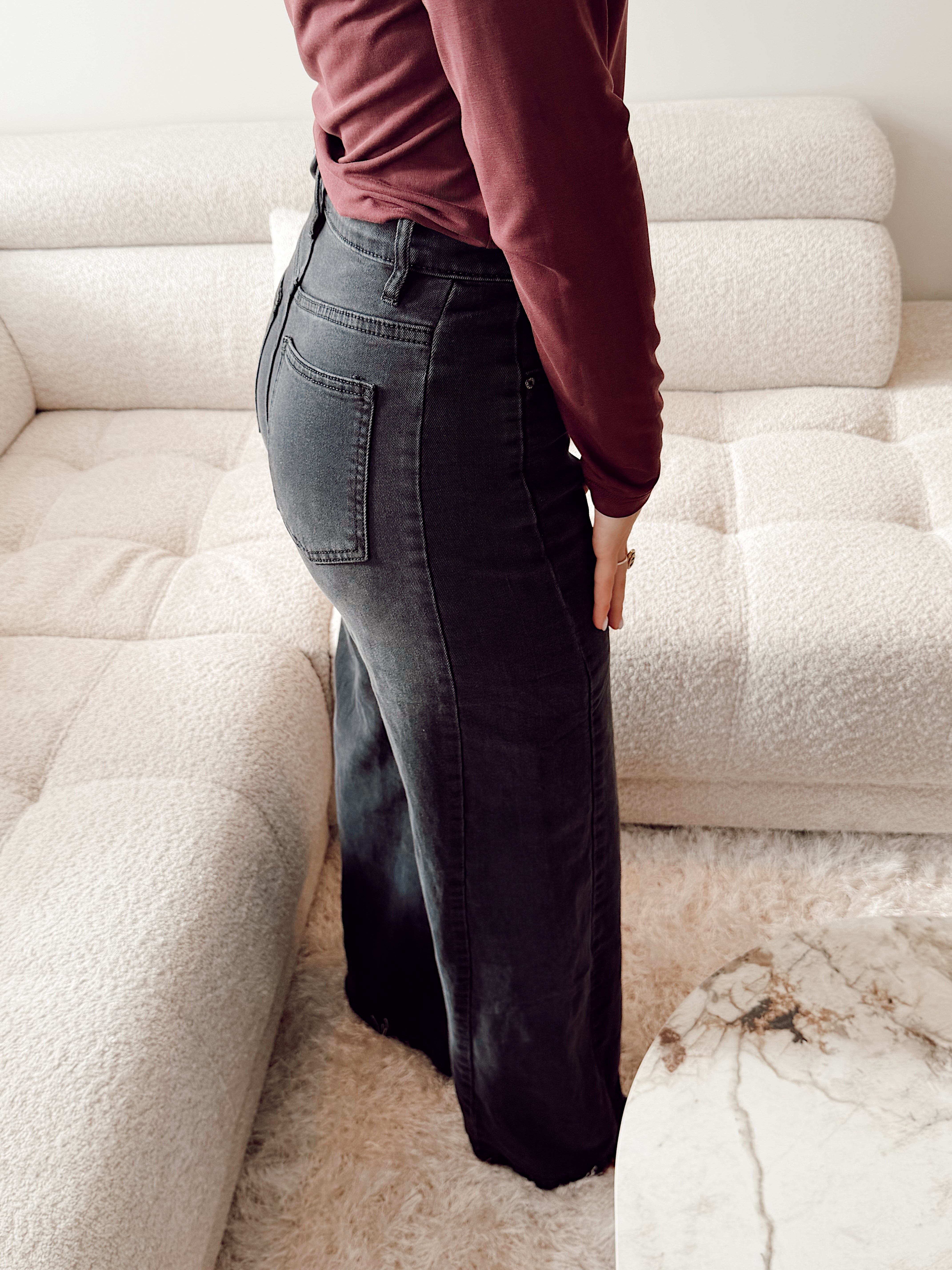 Aura pants black b605