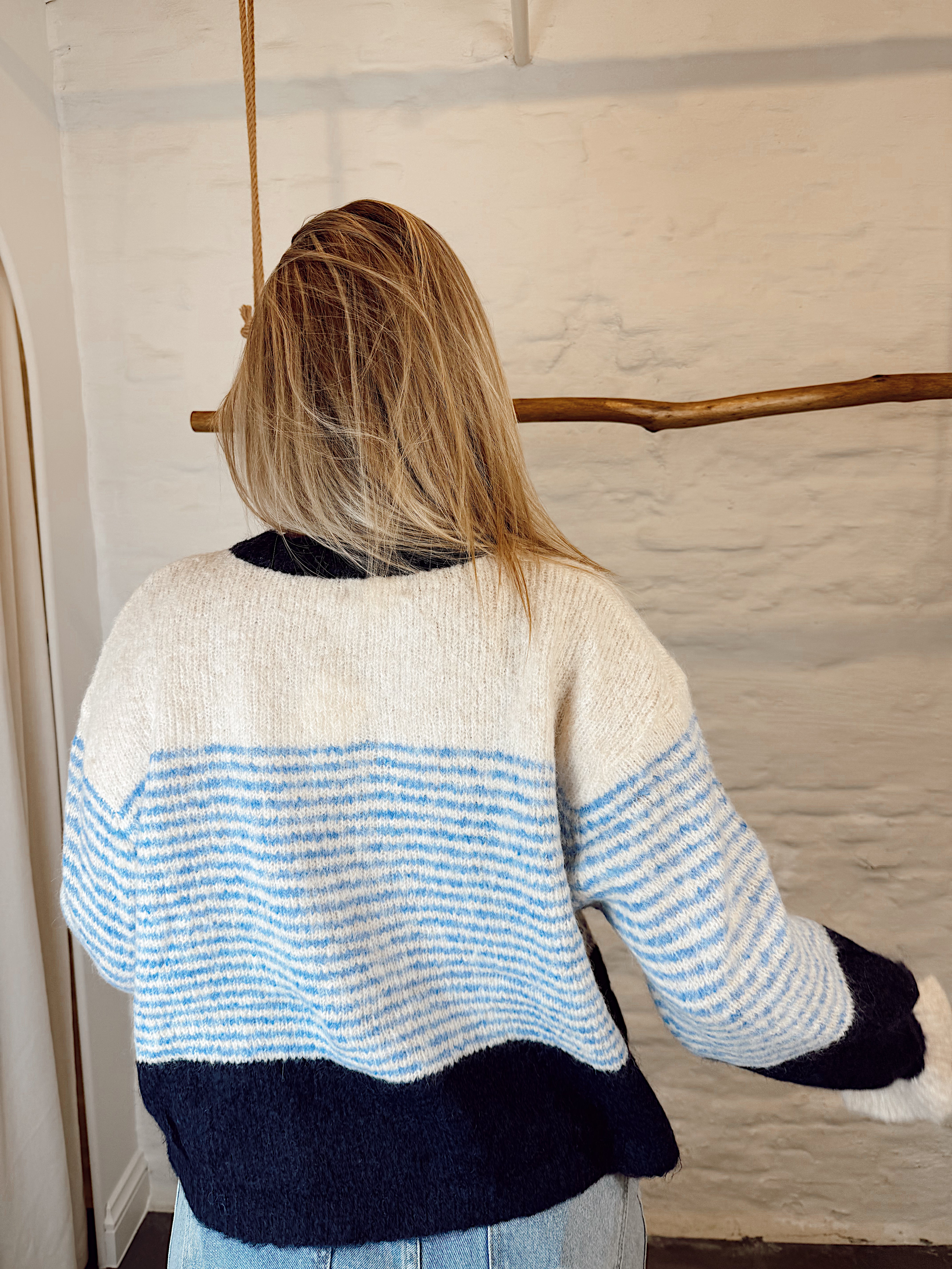 Cozy knit DARK BLUE AR1157