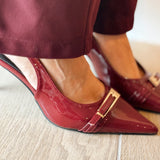 Bordeaux heels with golden detail