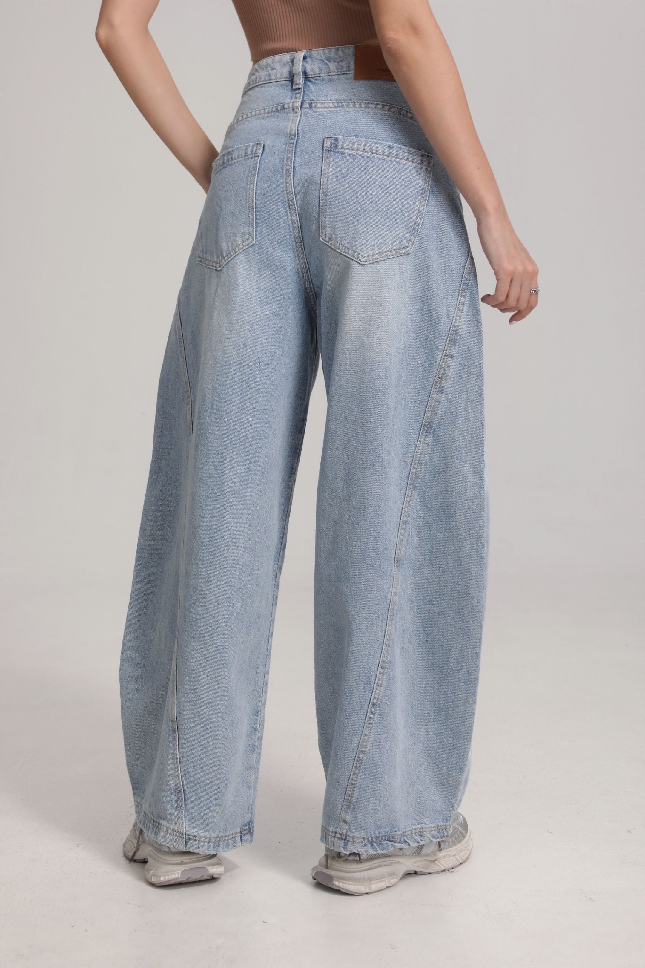 Light blue barrel jeans A5197